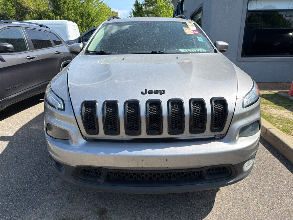 2018 Jeep Cherokee Image 2