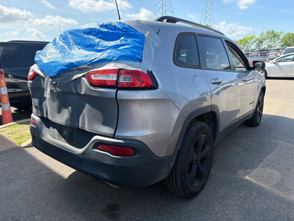 2018 Jeep Cherokee Image 4