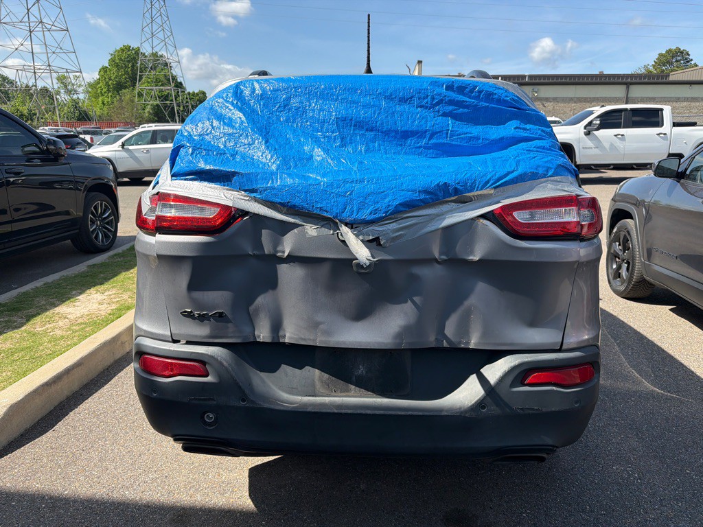 2018 Jeep Cherokee Image 5