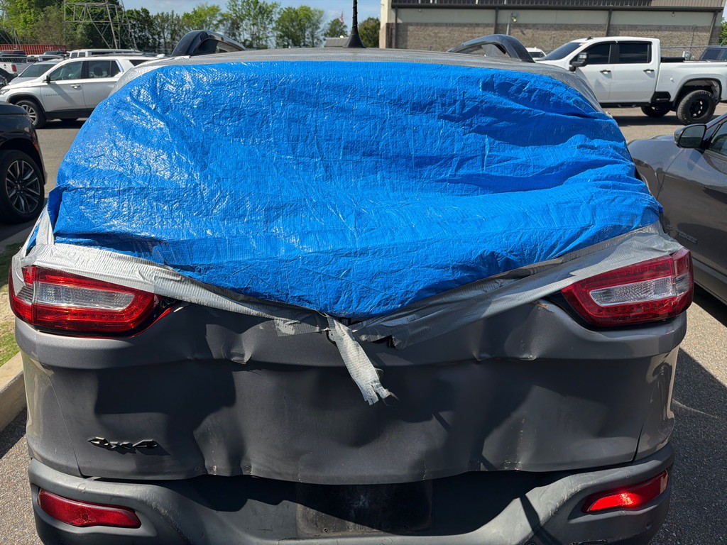 2018 Jeep Cherokee Image 8