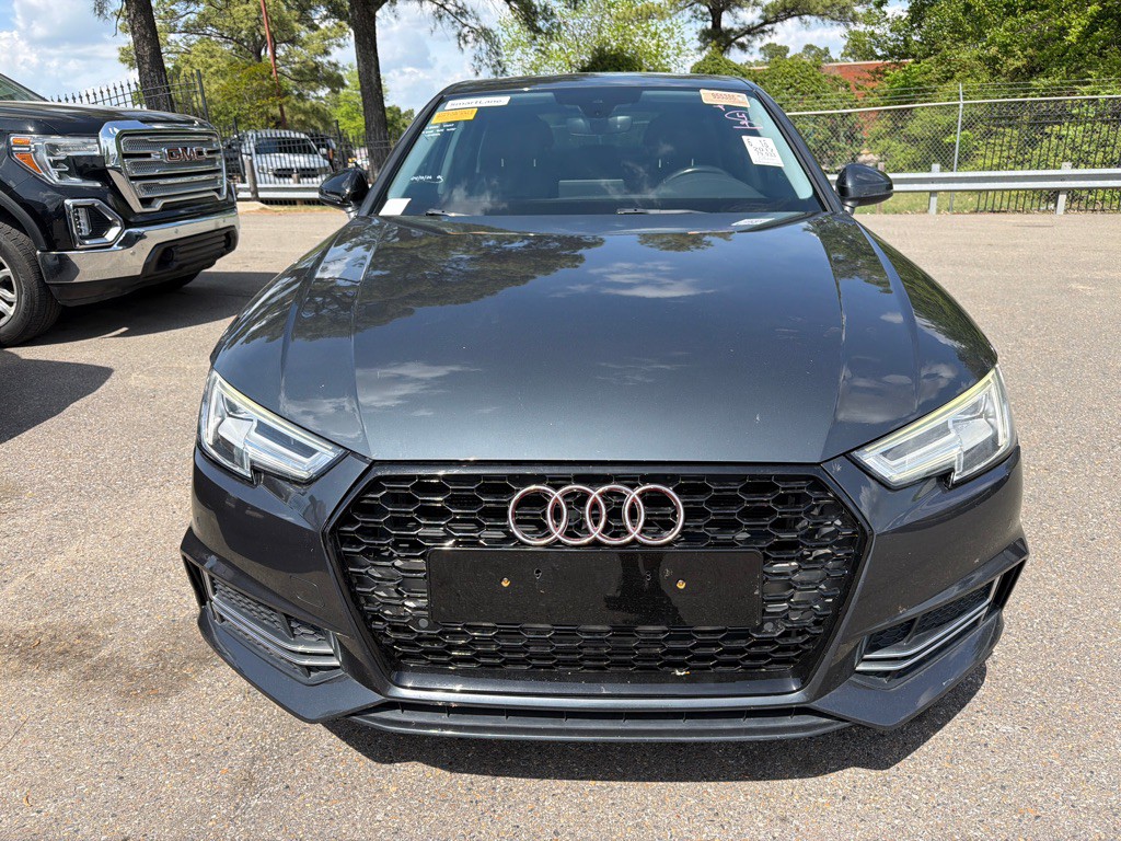 2017 Audi A4 Image 2