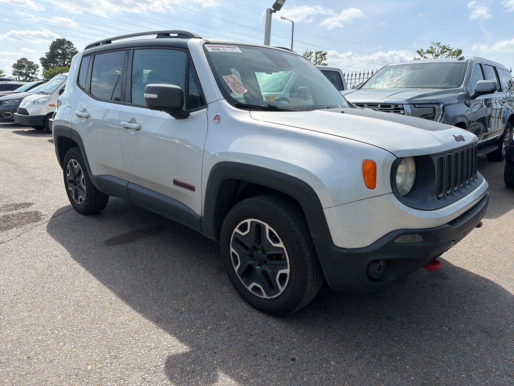 2015 Jeep Renegade Image 3