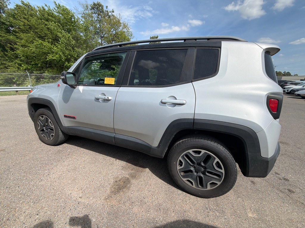 2015 Jeep Renegade Image 6