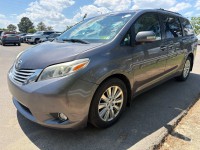 Image for 2017 Toyota Sienna XLE ID: 7345969