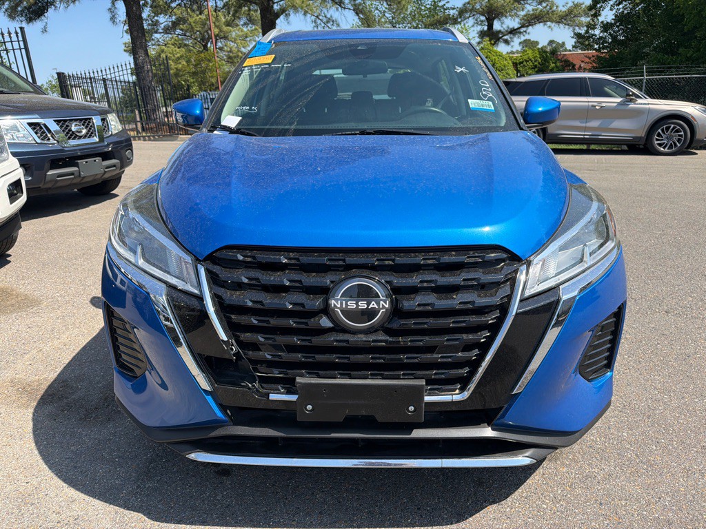 2022 Nissan Kicks Image 2