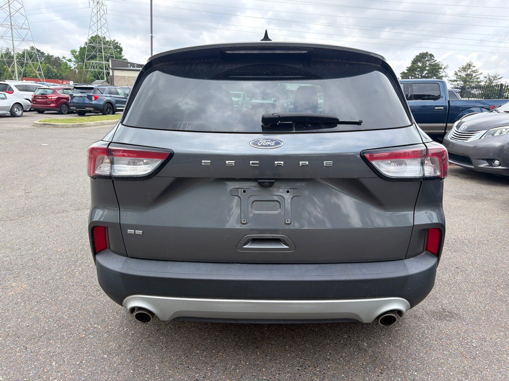 2022 Ford Escape Image 5