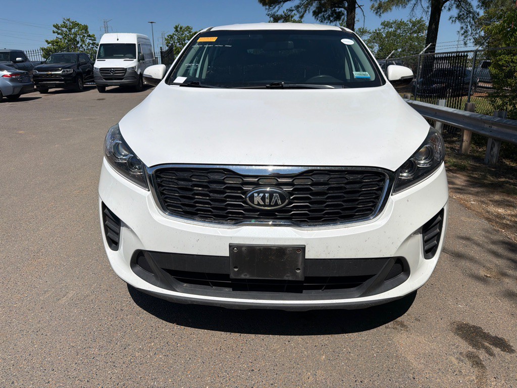 2019 Kia Sorento Image 2