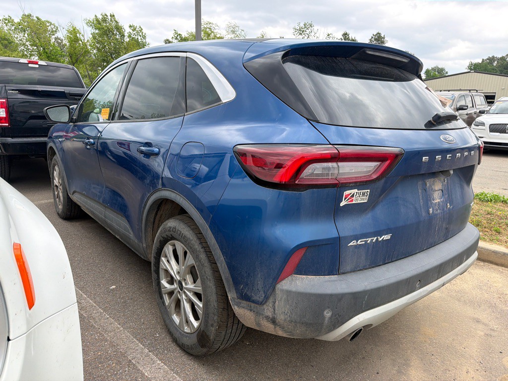 2023 Ford Escape Image 5