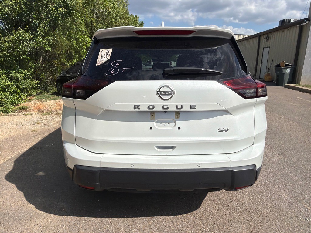 2024 Nissan Rogue Image 5