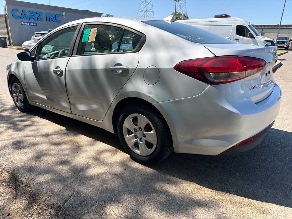 2018 Kia Forte Image 6