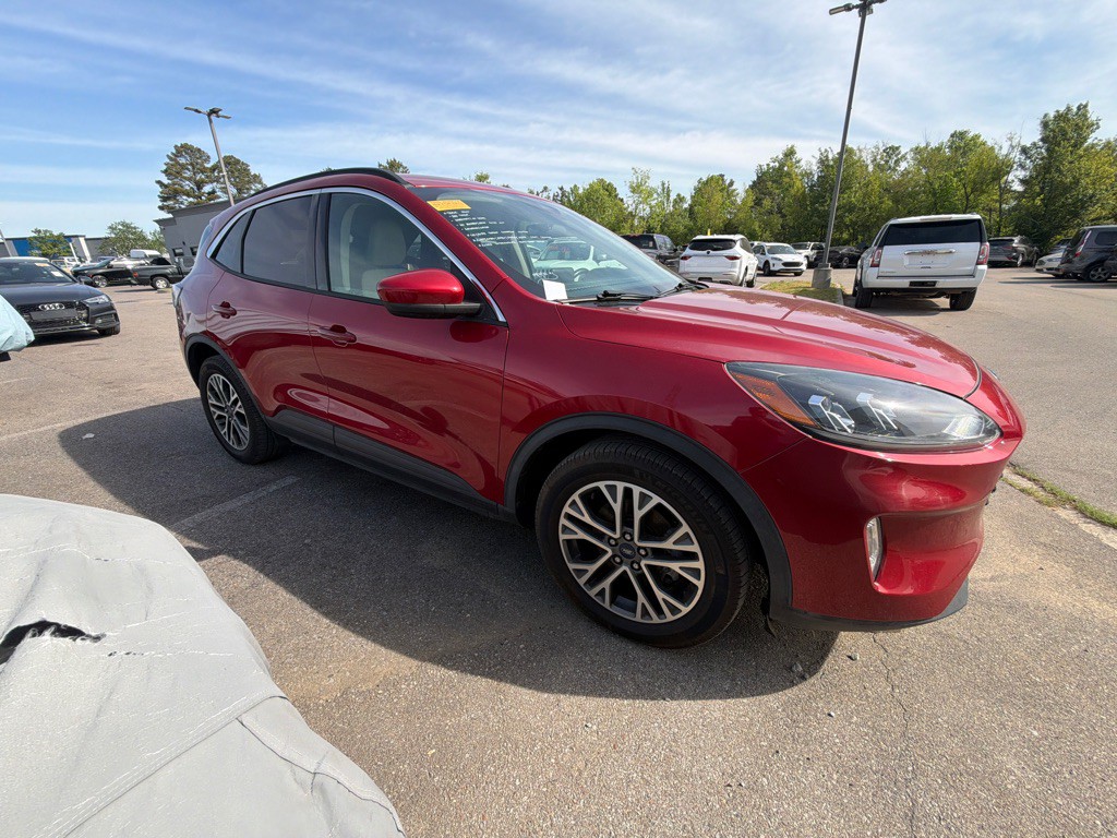 2020 Ford Escape Image 3