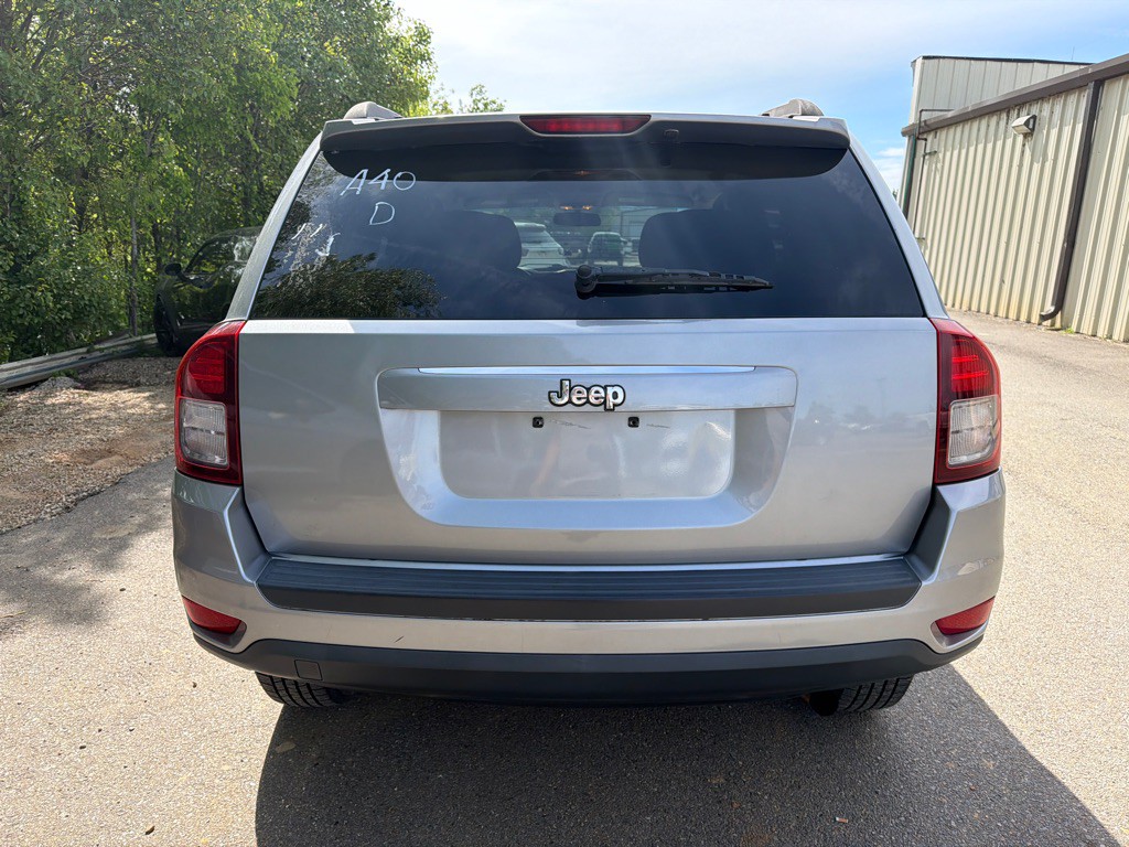 2014 Jeep Compass Image 5