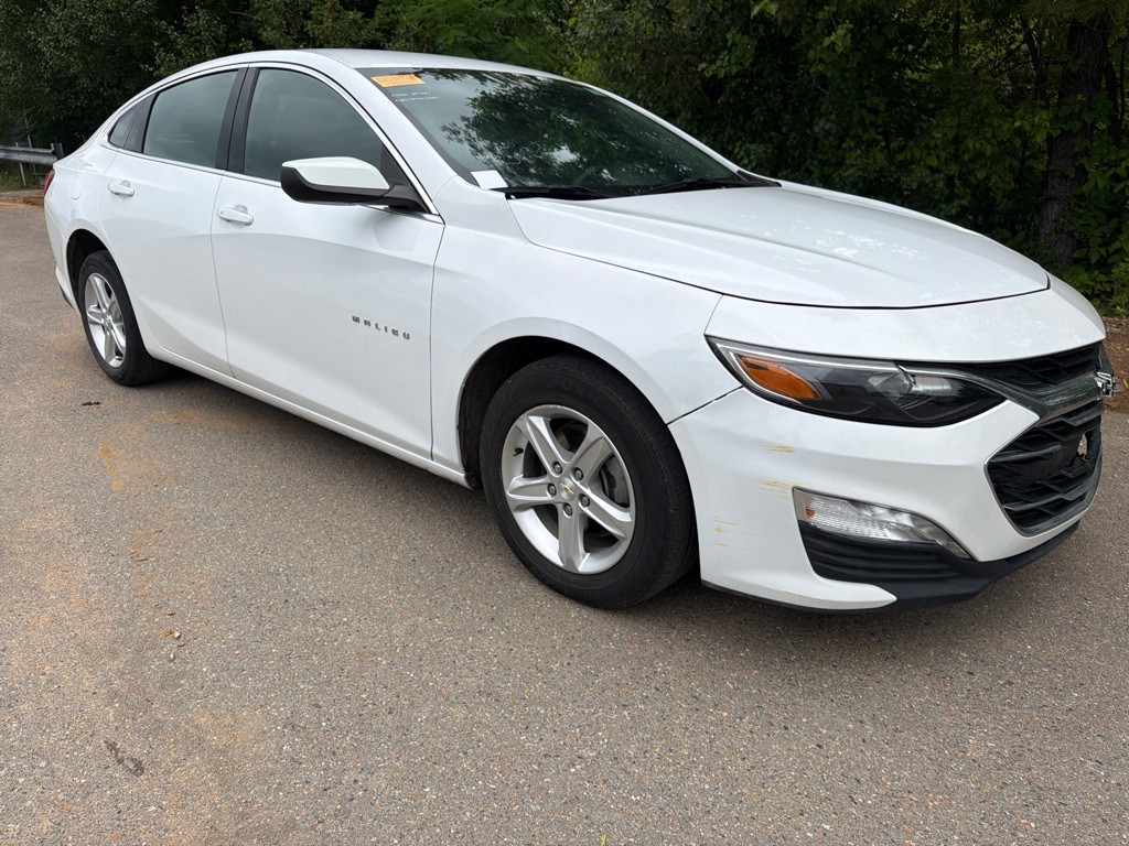 2024 Chevrolet Malibu Image 3