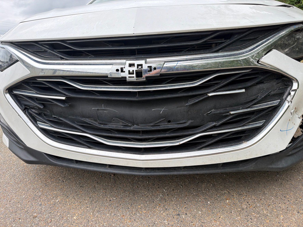 2024 Chevrolet Malibu Image 12