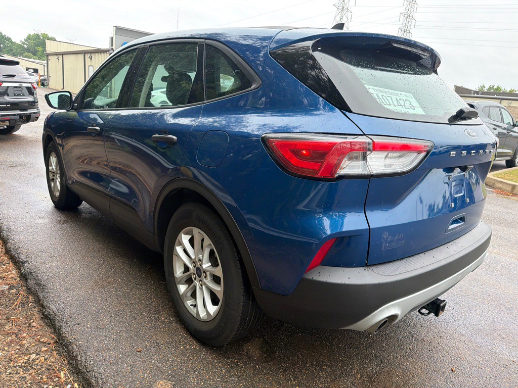 2022 Ford Escape Image 6