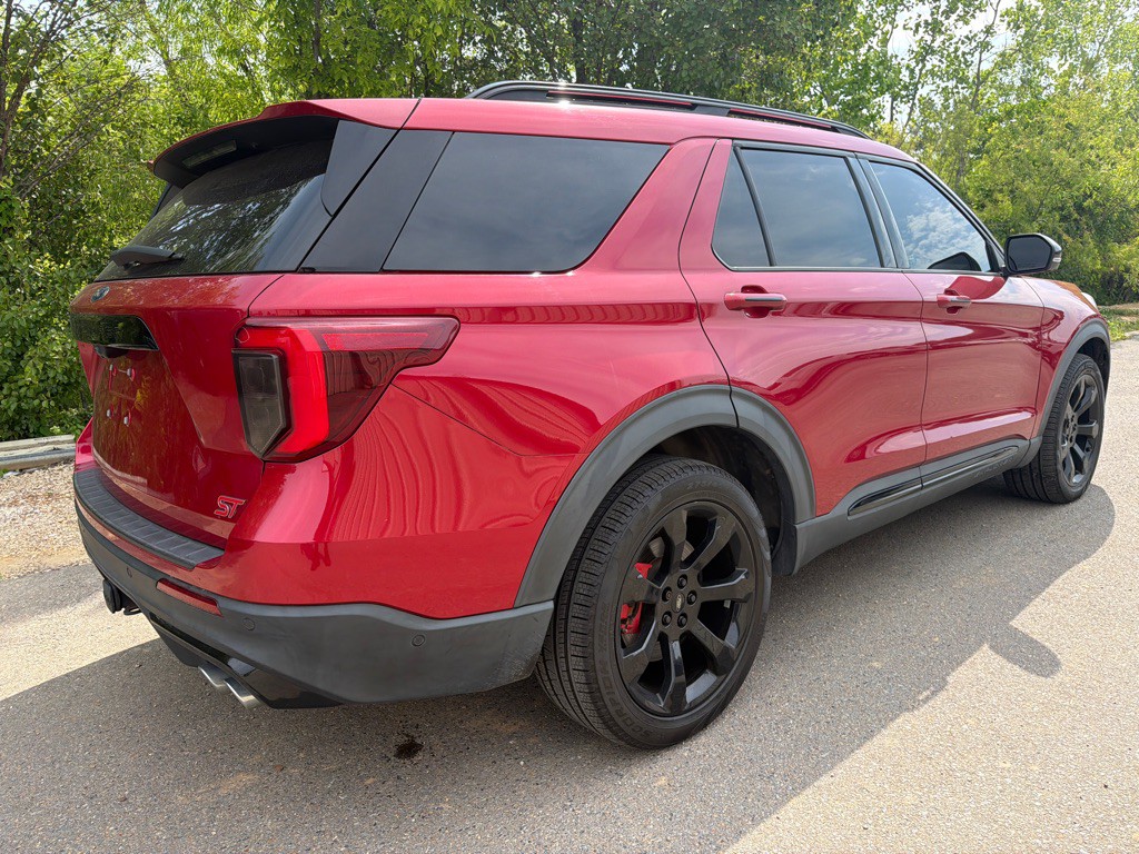 2020 Ford Explorer Image 4