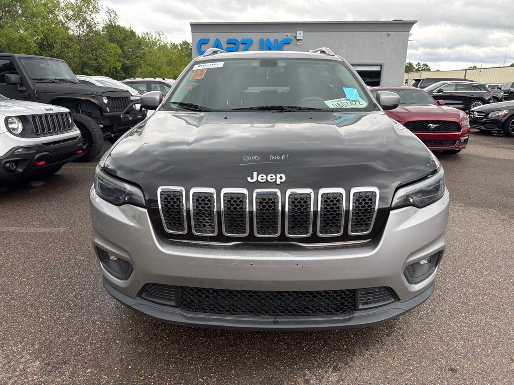2019 Jeep Cherokee Image 2