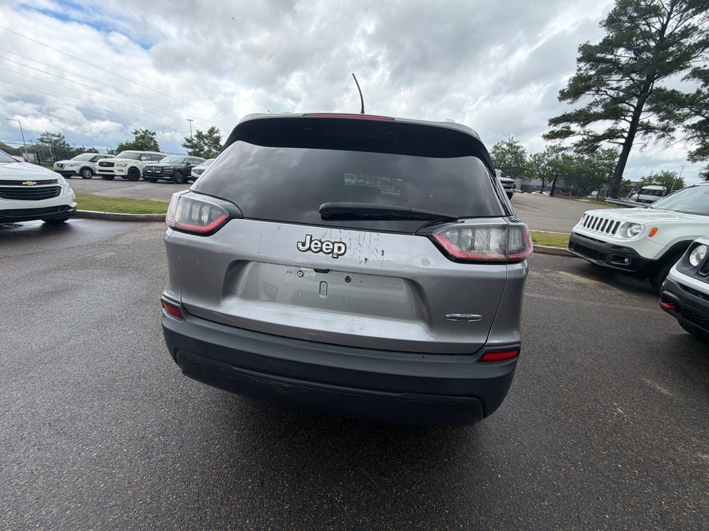 2019 Jeep Cherokee Image 5