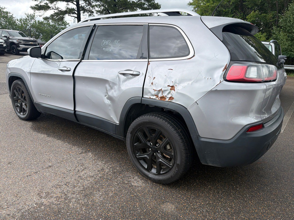 2019 Jeep Cherokee Image 6