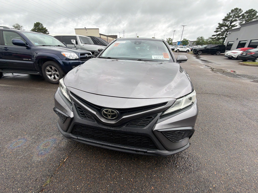 2022 Toyota Camry Image 2