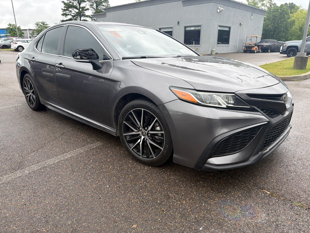2022 Toyota Camry Image 3