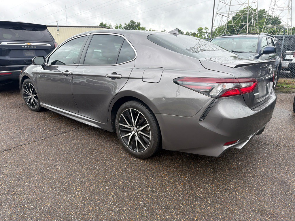 2022 Toyota Camry Image 6