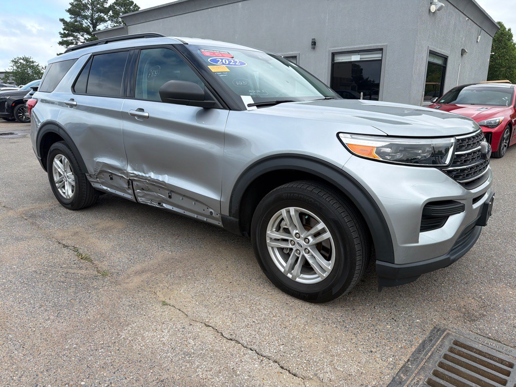 2022 Ford Explorer Image 3