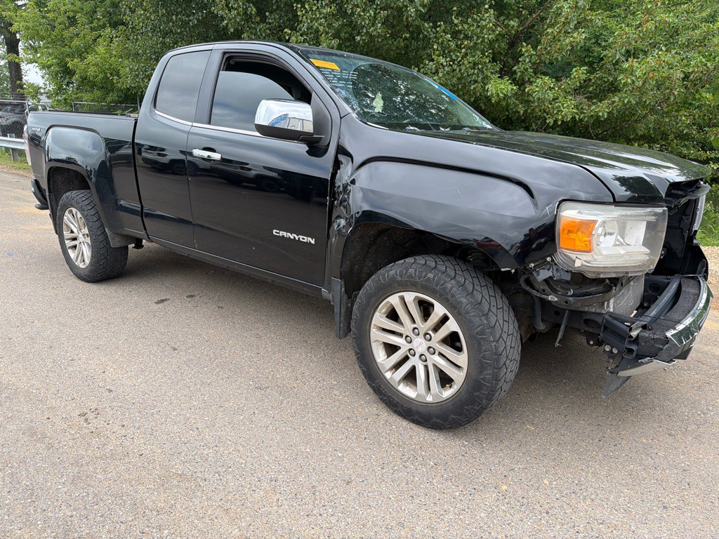 2015 GMC Canyon Image 3