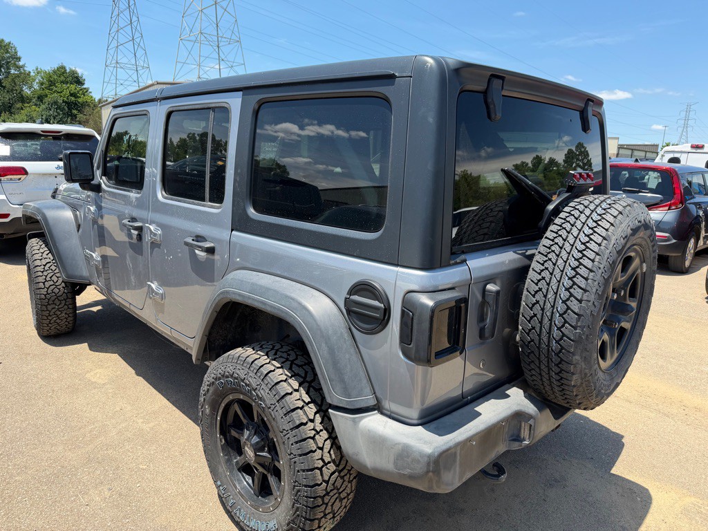 2020 Jeep Wrangler Unlimited Image 2
