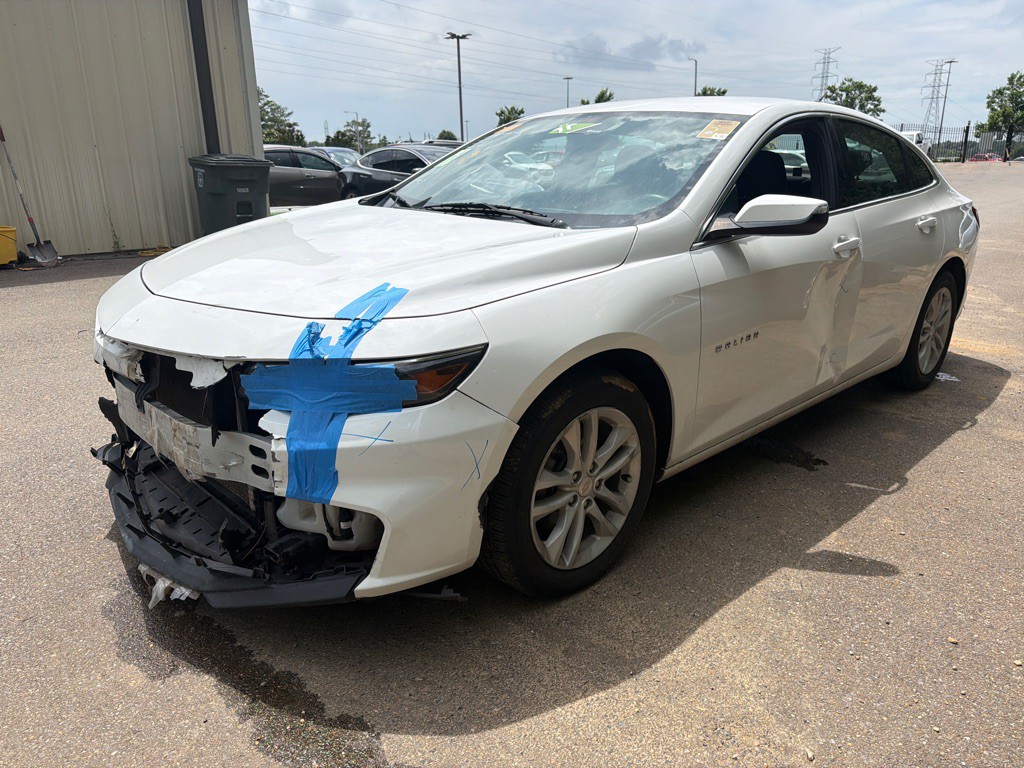 2018 Chevrolet Malibu Image 1