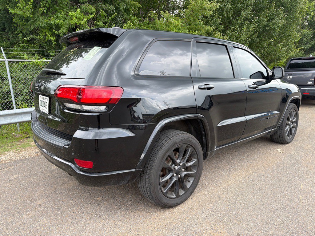 2020 Jeep Grand Cherokee Image 4