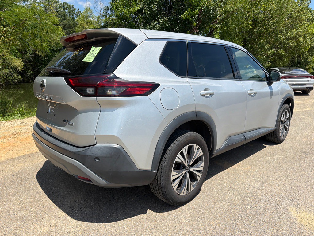2021 Nissan Rogue Image 4