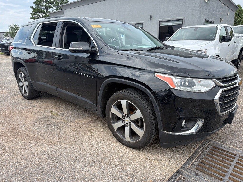2018 Chevrolet Traverse Image 3