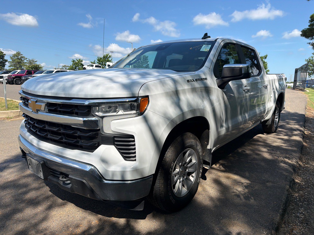 2023 Chevrolet Silverado 1500 Image 1