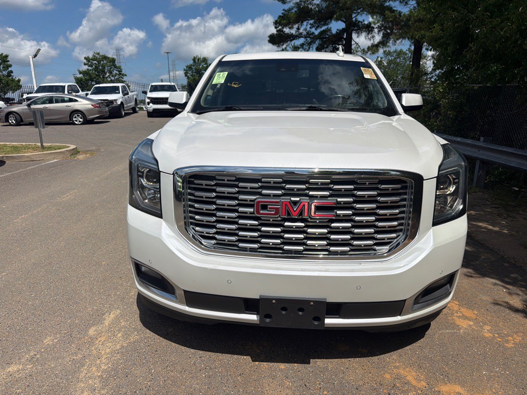 2019 GMC Yukon Image 2