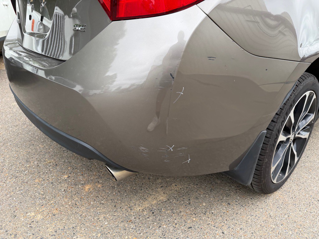2018 Toyota Corolla Image 2