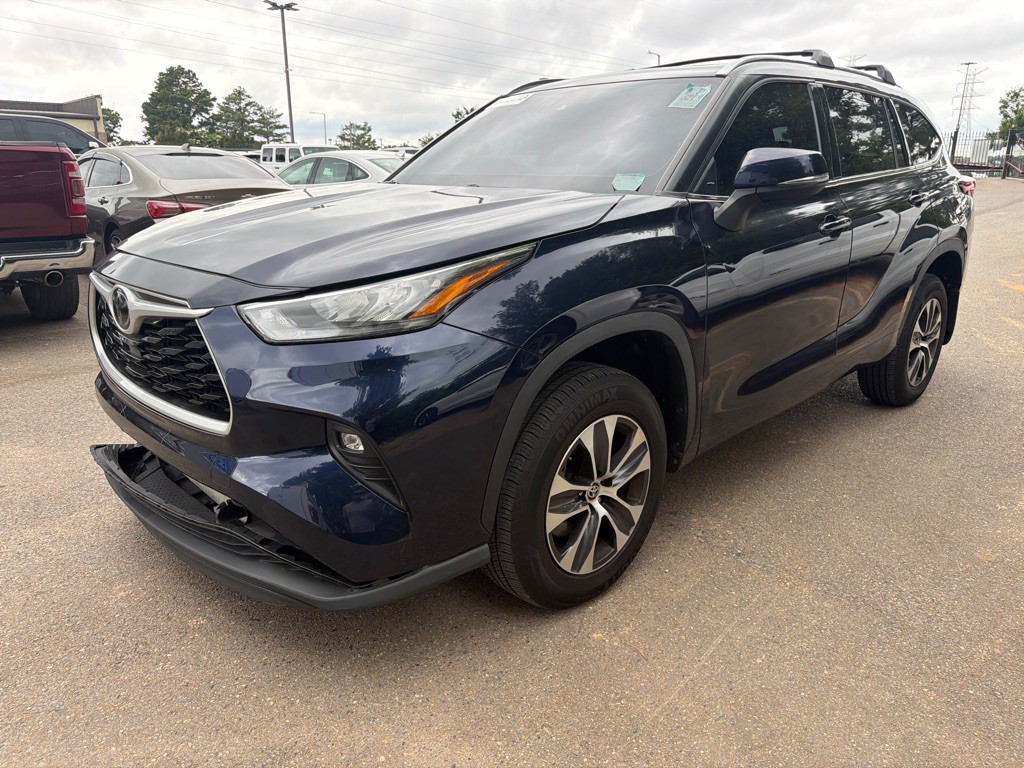 2020 Toyota Highlander Image 1