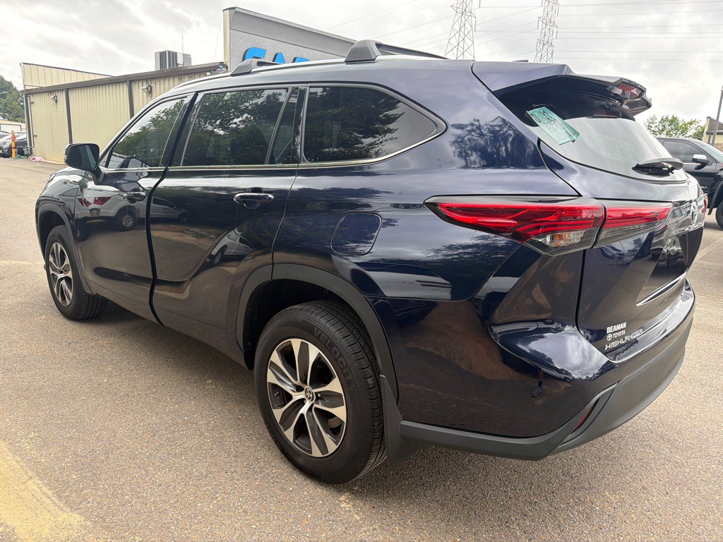 2020 Toyota Highlander Image 6