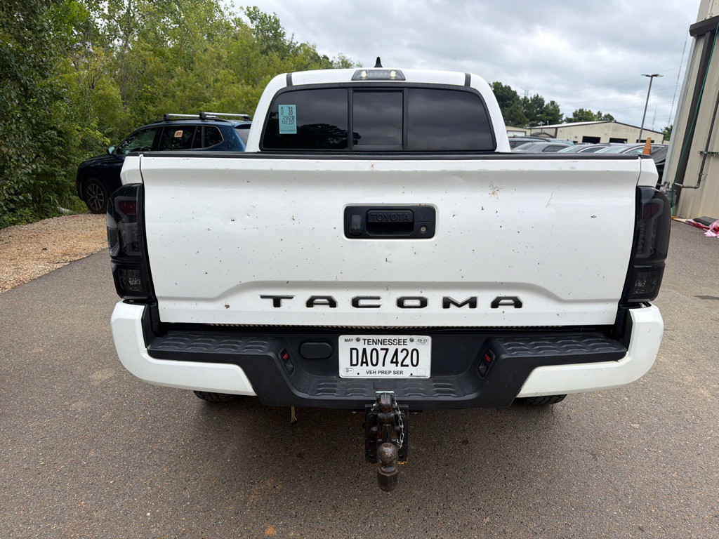 2020 Toyota Tacoma Image 5