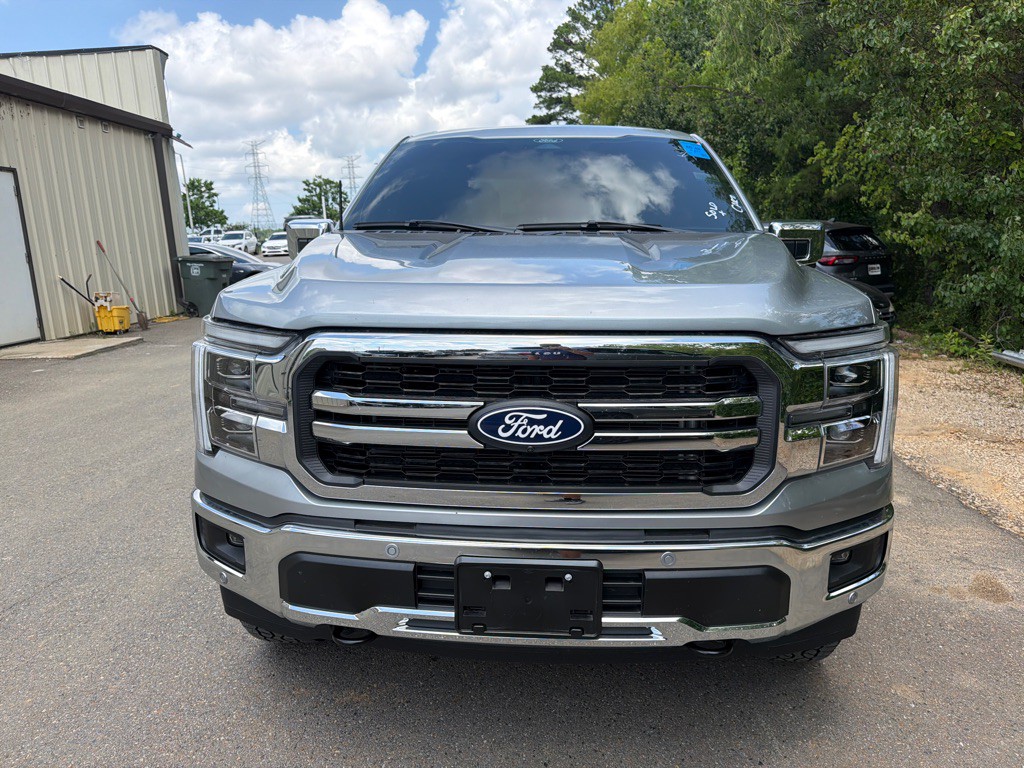 2025 Ford F-150 Image 2