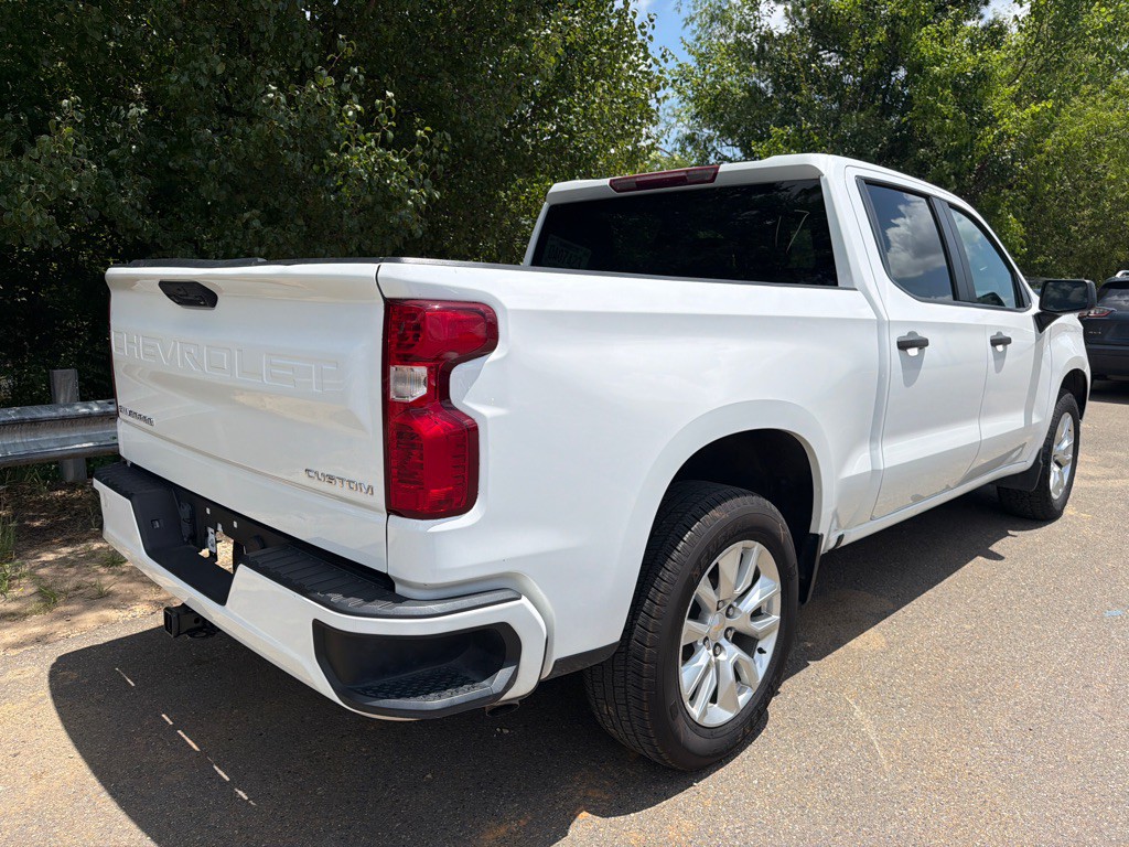 2024 Chevrolet Silverado 1500 Image 4