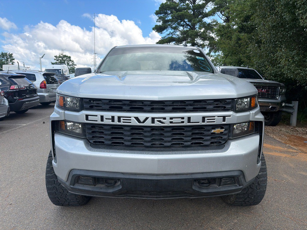 2021 Chevrolet Silverado 1500 Image 2