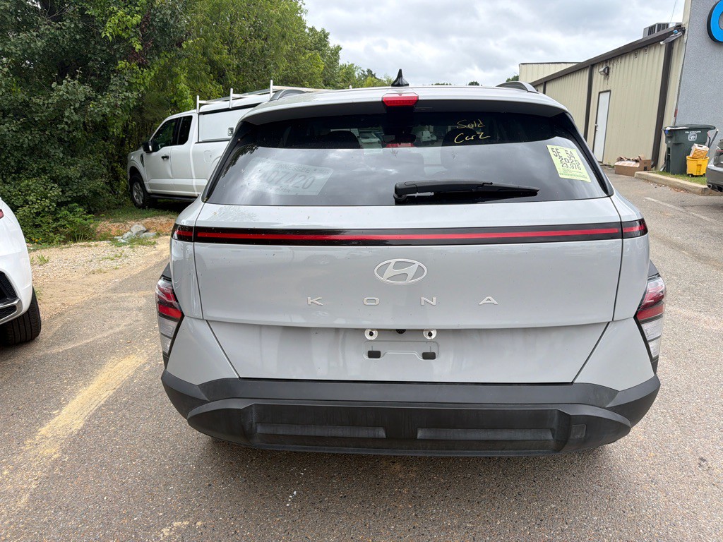 2025 Hyundai Kona Image 5