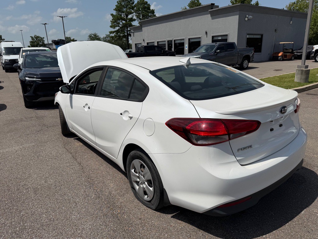 2018 Kia Forte Image 5