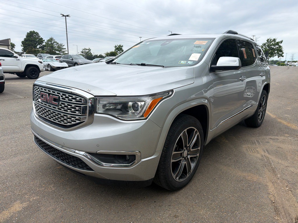 2019 GMC Acadia Image 1