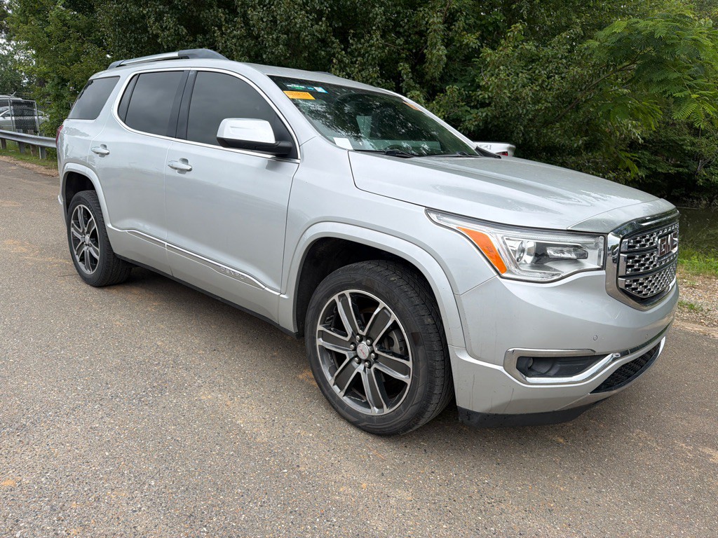 2019 GMC Acadia Image 3