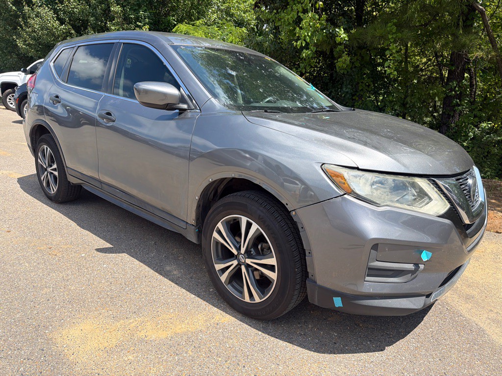 2020 Nissan Rogue Image 3