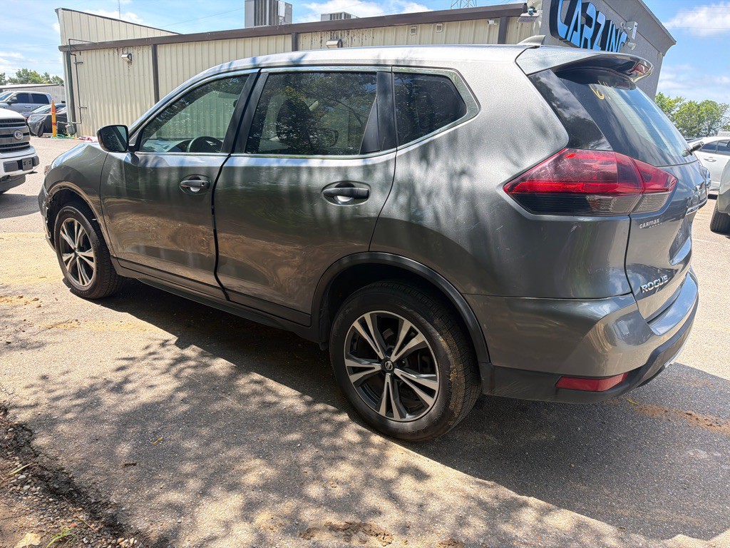 2020 Nissan Rogue Image 6