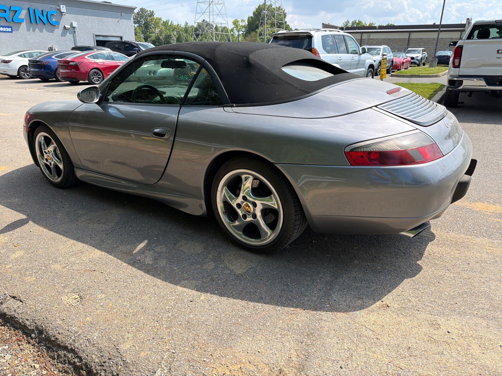 2001 Porsche 911 Image 6
