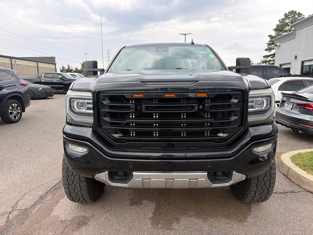 2016 GMC Sierra Image 2